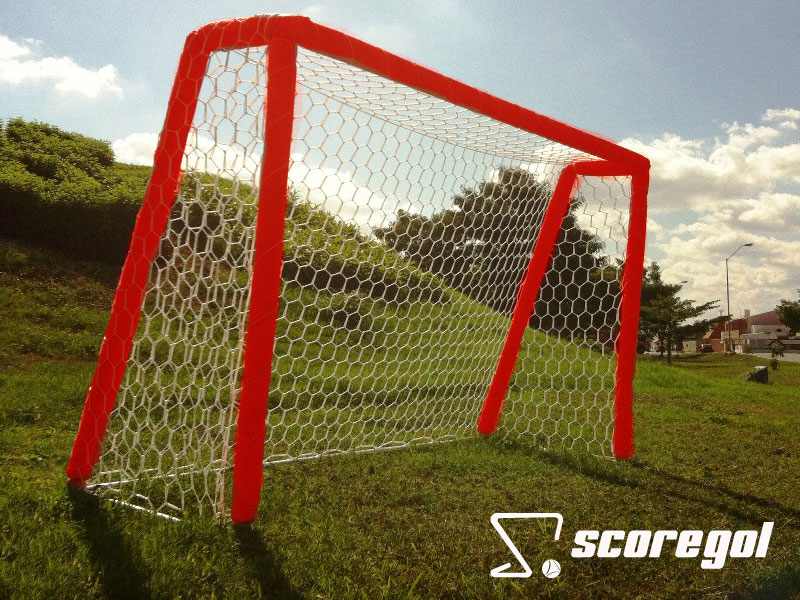 Porterias-de-futbol-profesionales-7-5-x-2-5